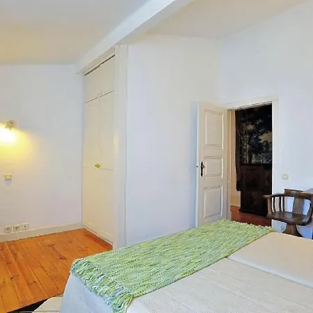 Spacious Orta Terrace